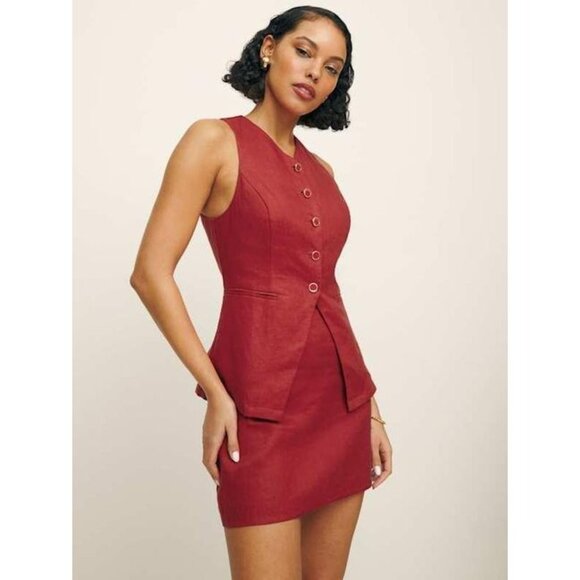 Reformation Aspen Linen Top in Red - Picture 2 of 4